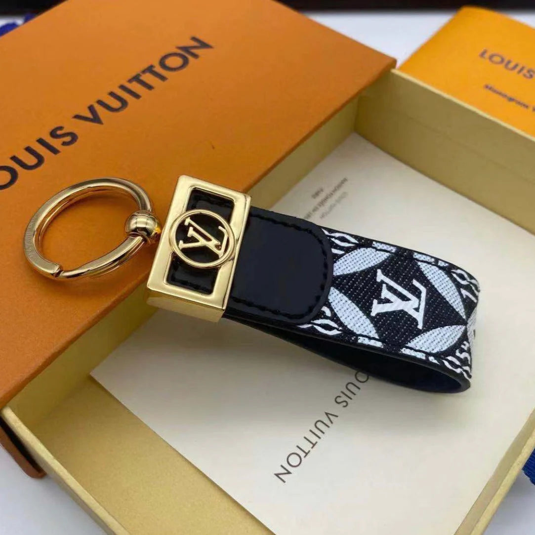 Black Print Keychain Pendant - cuteocase