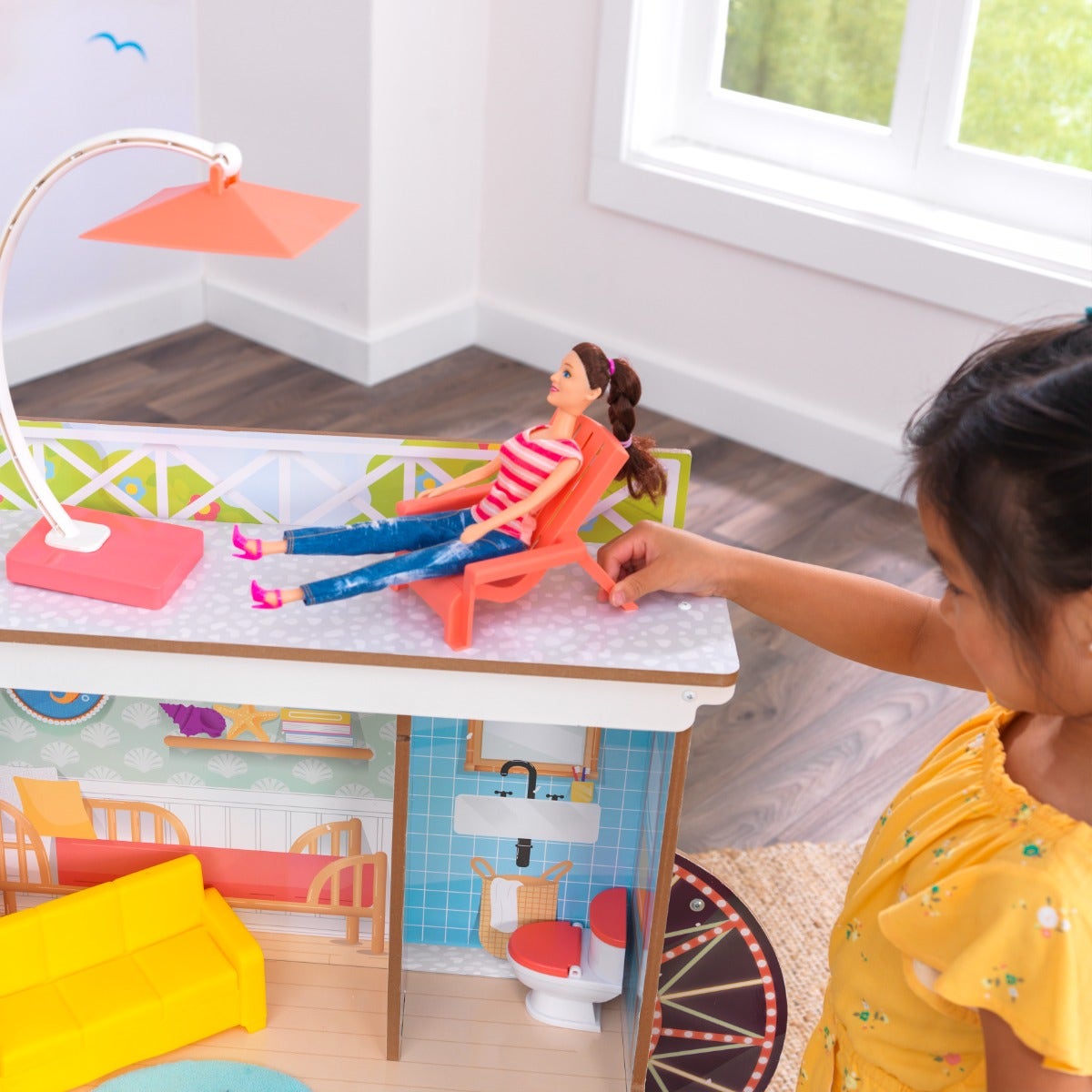 Ferris Wheel Fun Beach House Dollhouse