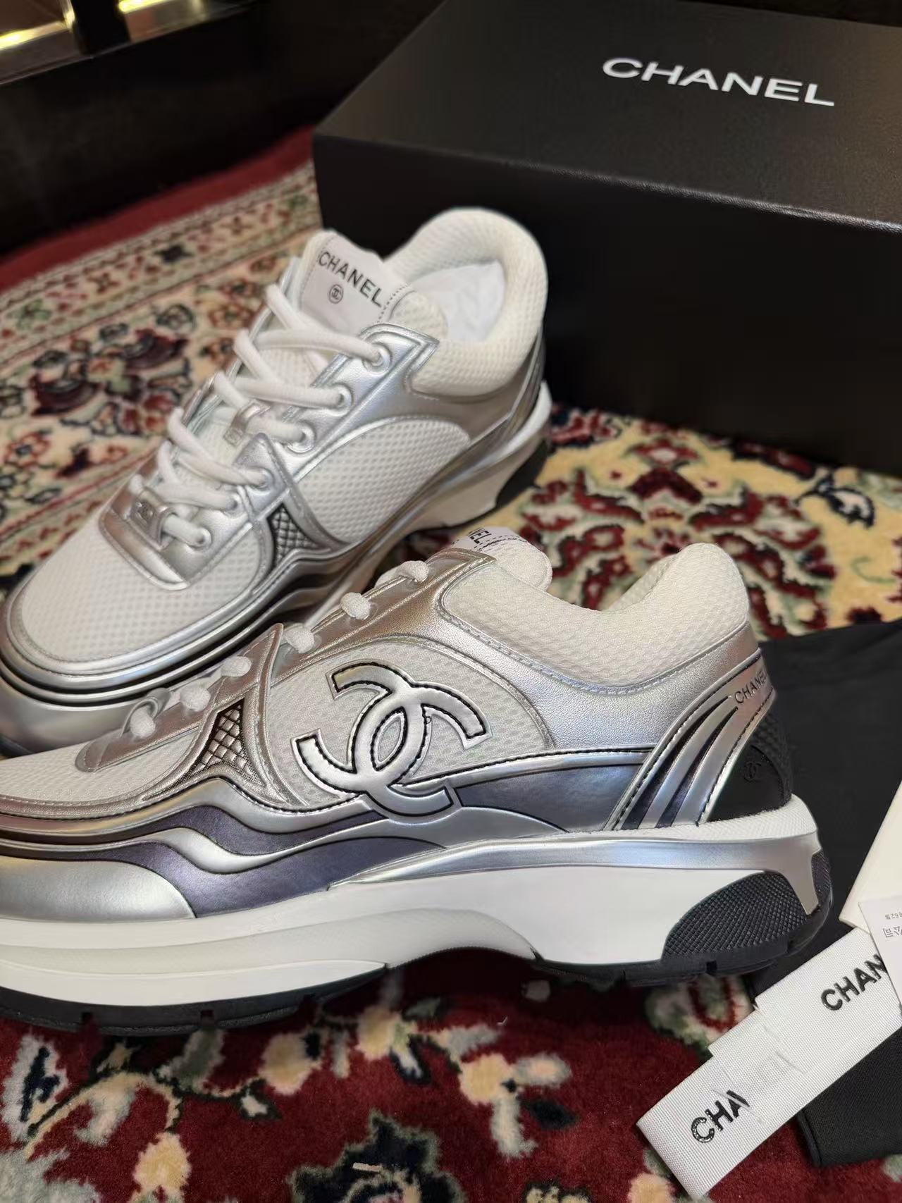 Luxury Chunky Sneakers – Fashion Meets All-Day Ease