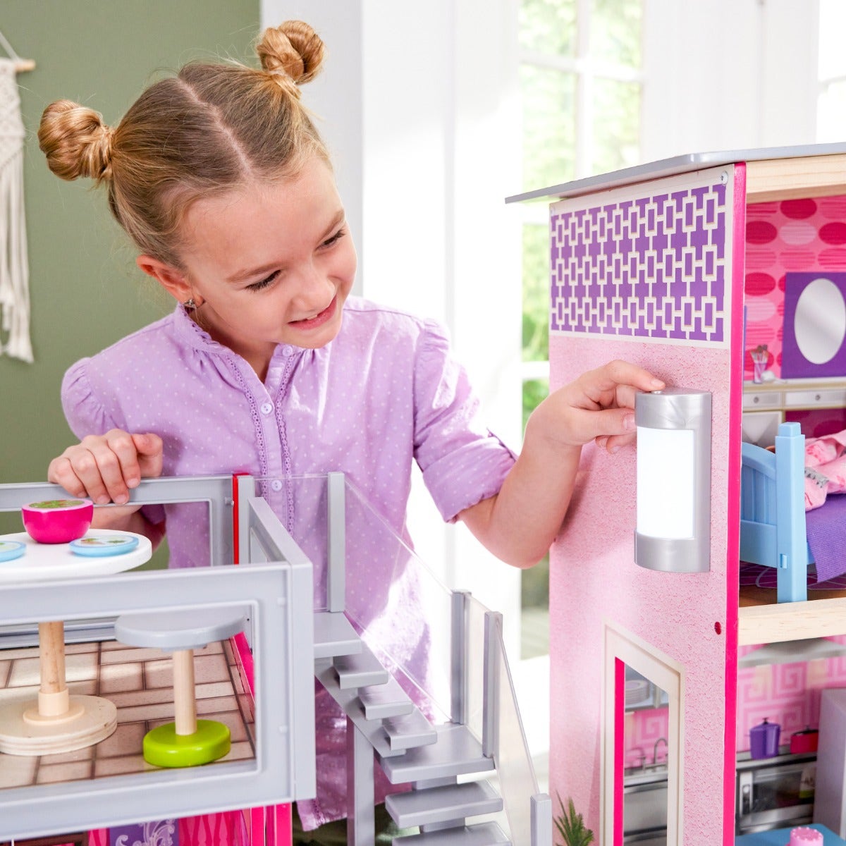 Uptown Dollhouse